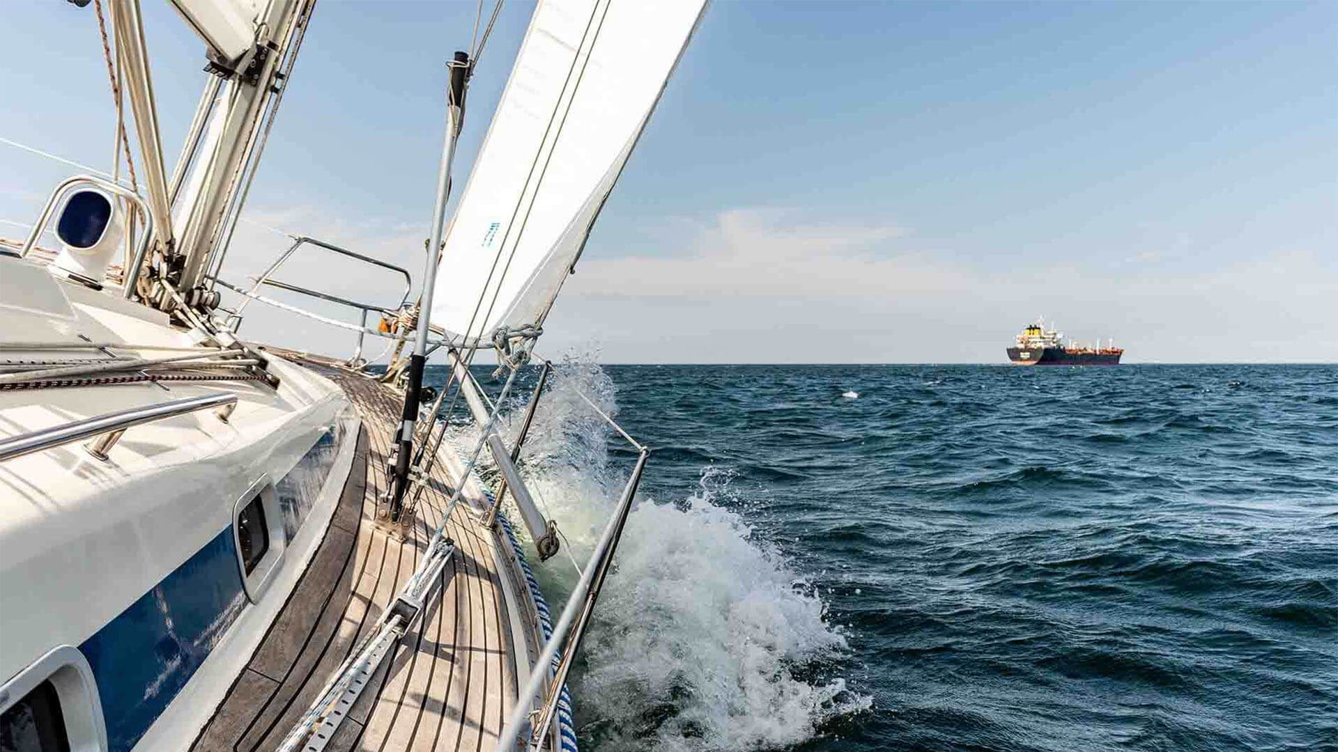 The Most Dangerous Sailing Race – maritime connectivity not allowed