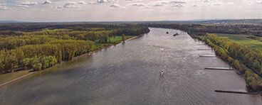 Maritime connectivity for freight on rivers and canals - and inland ports
