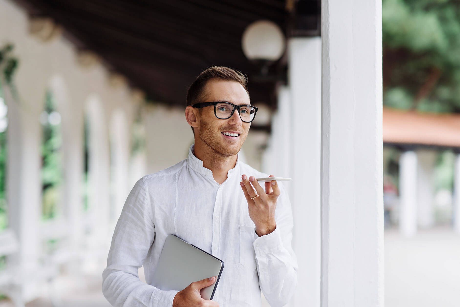 How and why a Telecom26 global SIM gives business travellers better – and more cost-effective – connectivity