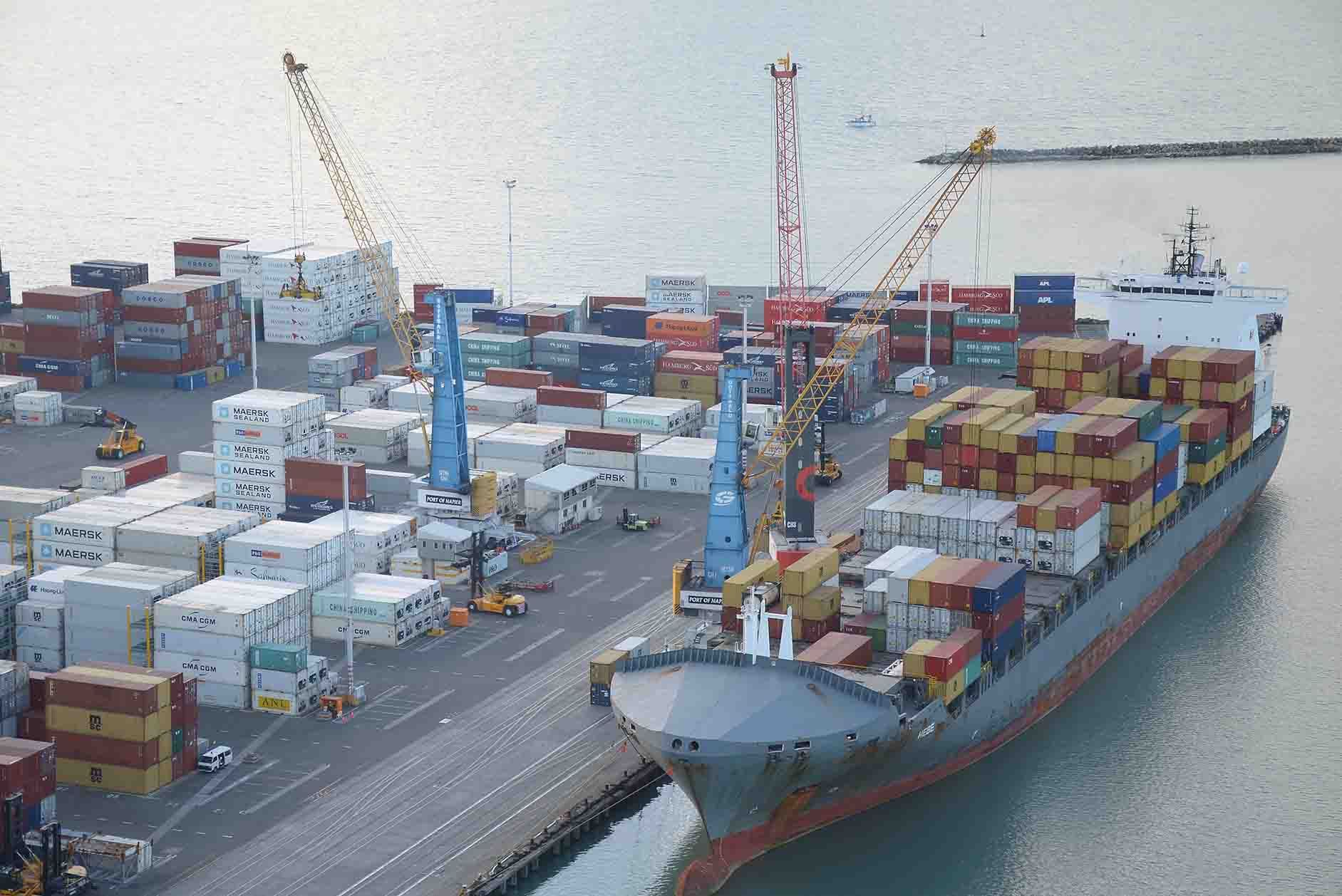 Global shipping, smart containers and Telecom26’s maritime connectivity service